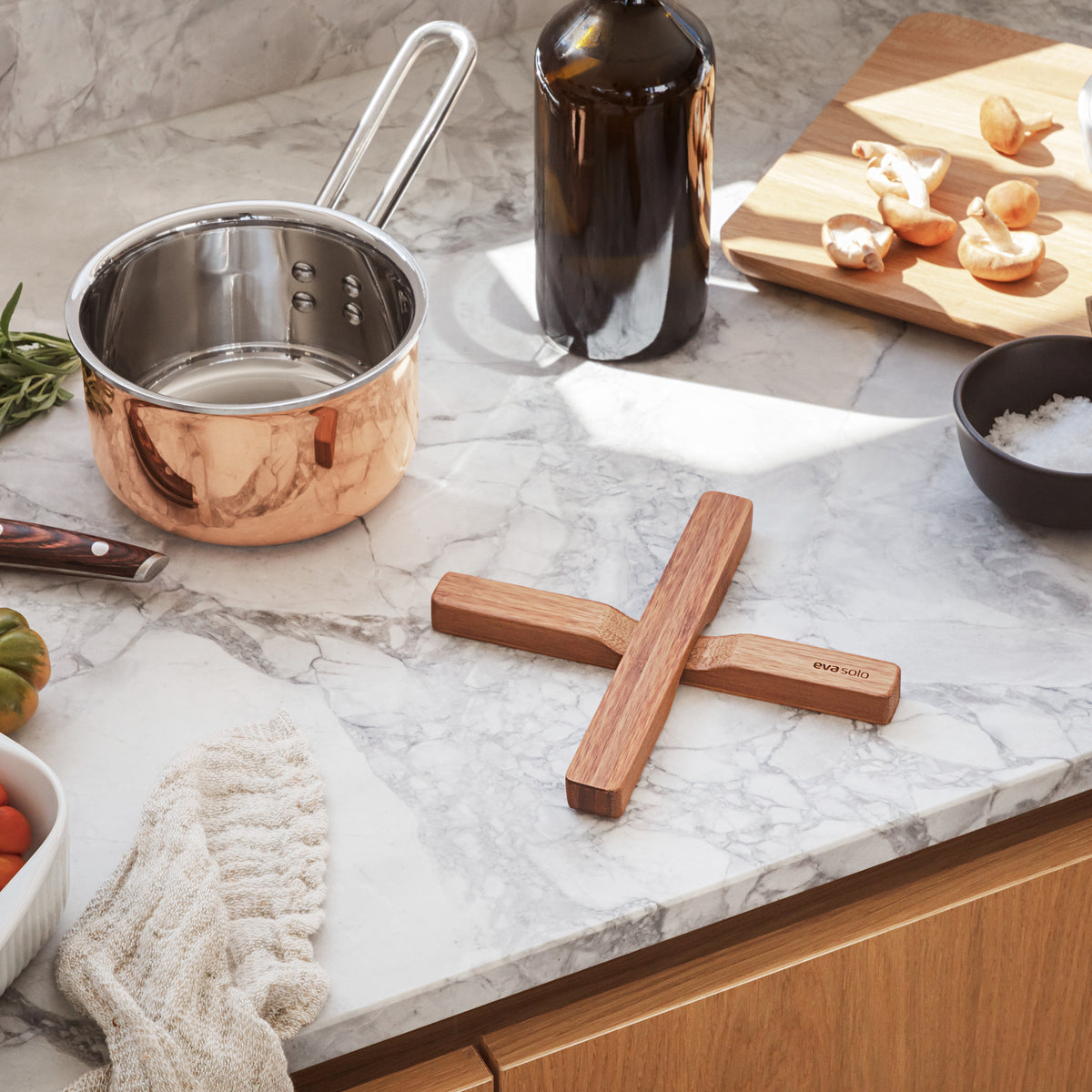 Eva Solo Magnetic Trivet Wood Bamboo